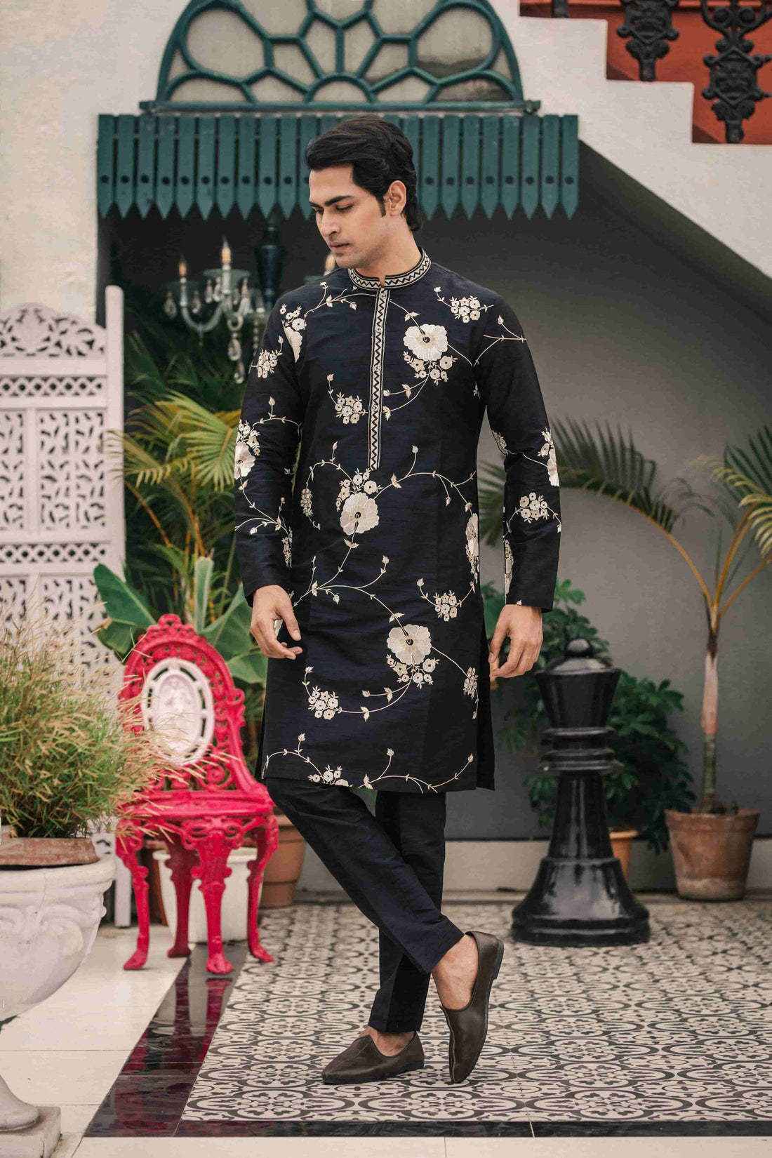 Black Silk Floral Embroidered Kurta Set