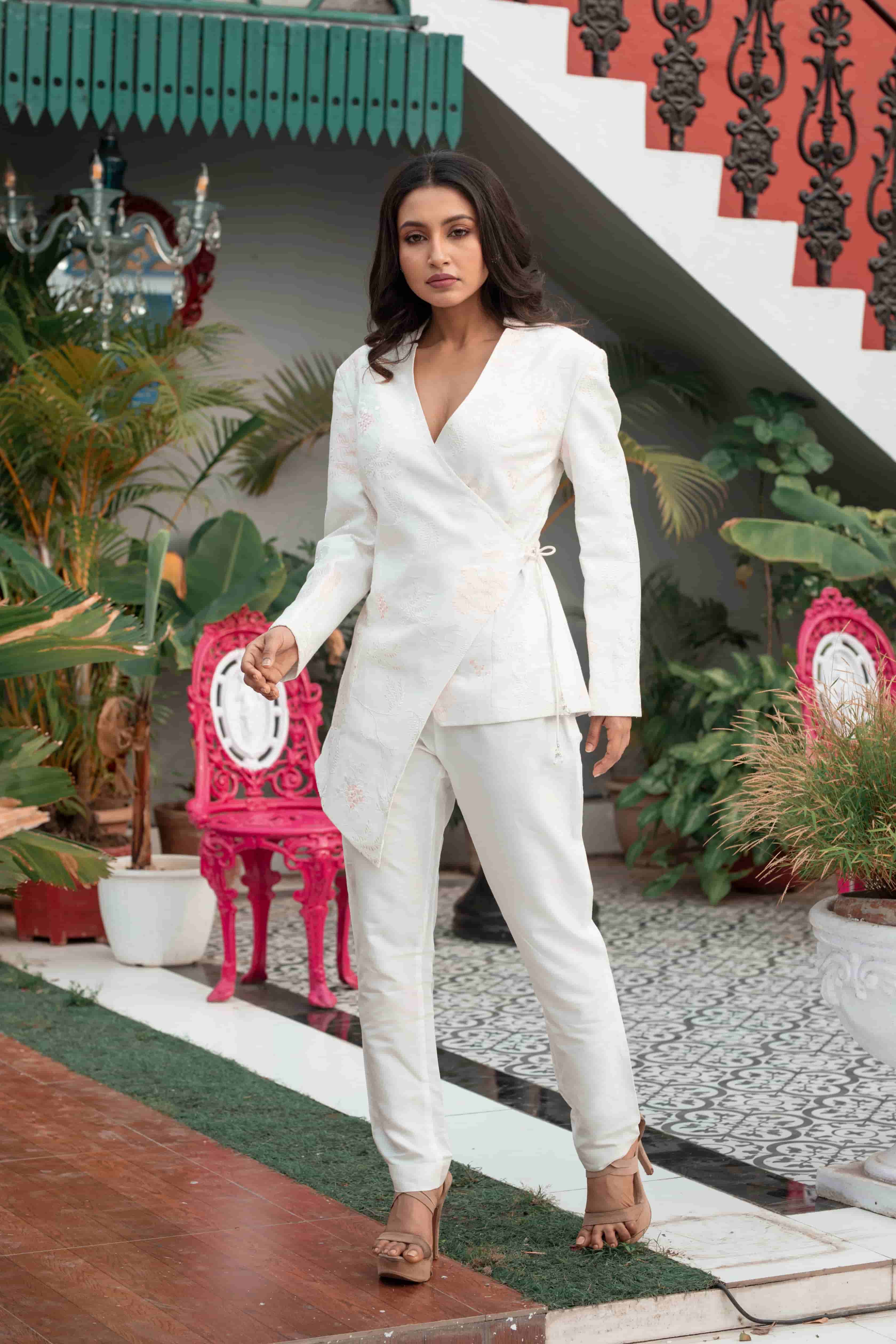 White Colour Katan Silk Set With Floral Embroidery On Top