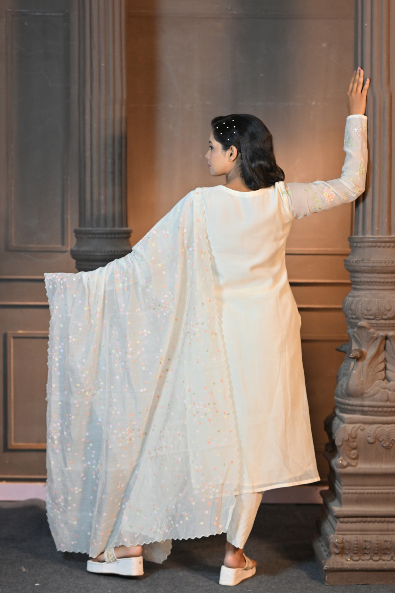 OFF-WHITE KURTI WITH PANT AND DUPATTA (Customize Request)