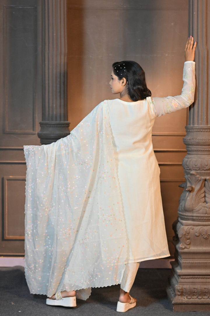 OFF-WHITE KURTI WITH PANT AND DUPATTA (Customize Request)