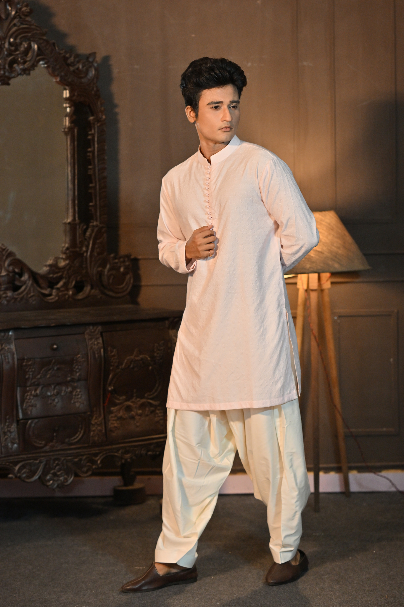 LIGHT YELLOW KURTA WITH PANT (Customize Request)