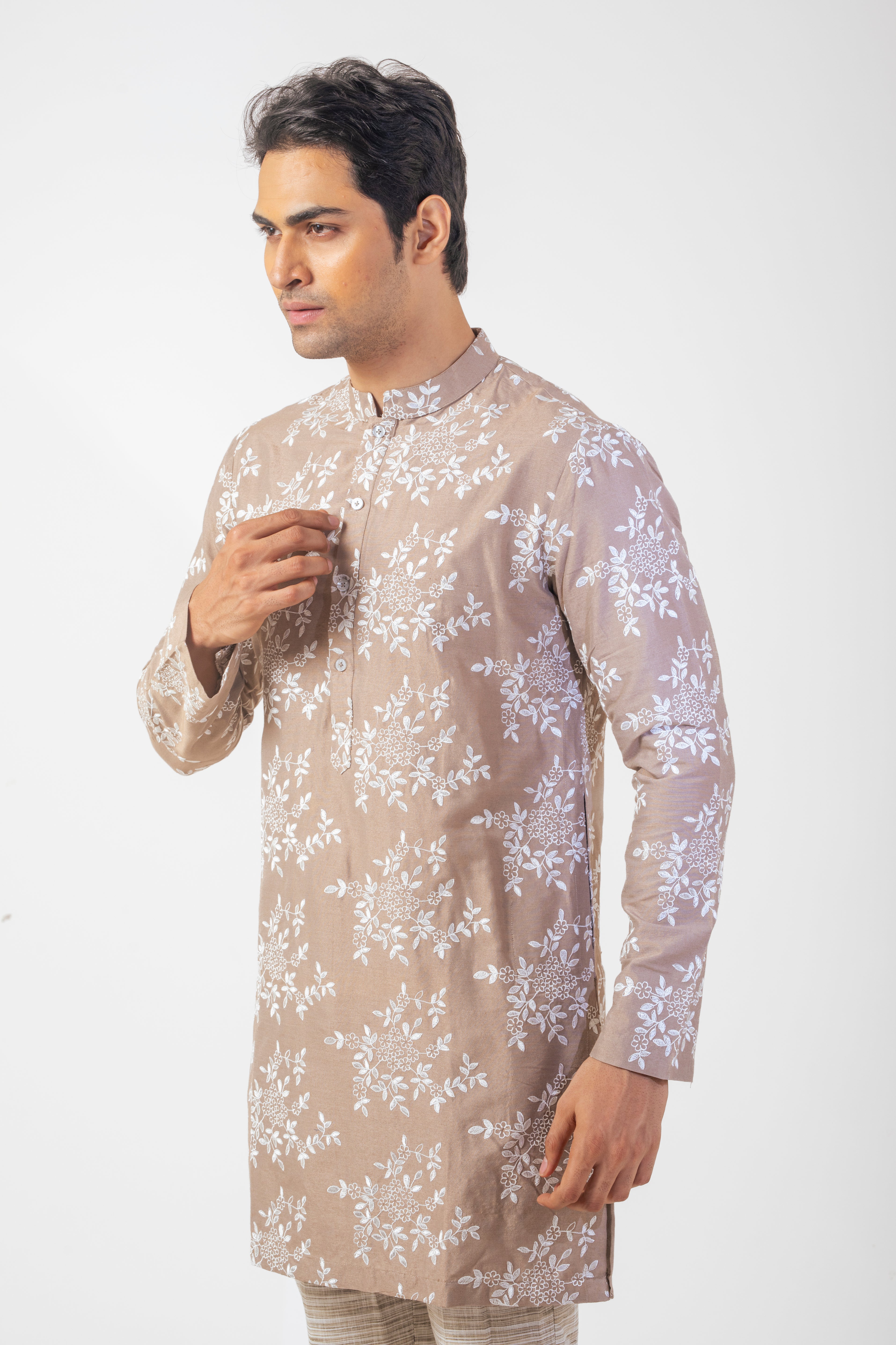 Simple Embroidered Kurta Set