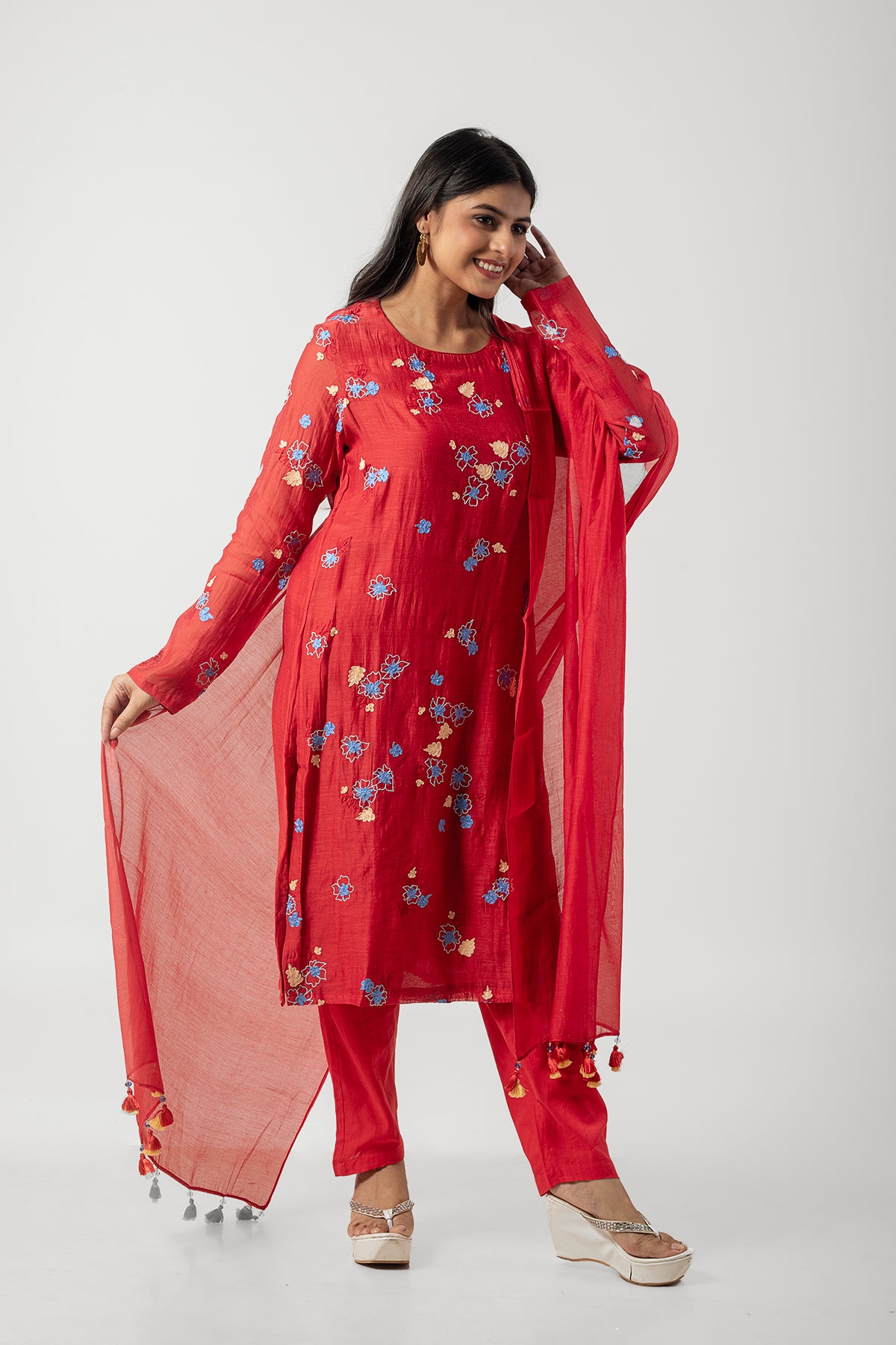 Red Chanderi Suit Set with Floral Embroidery