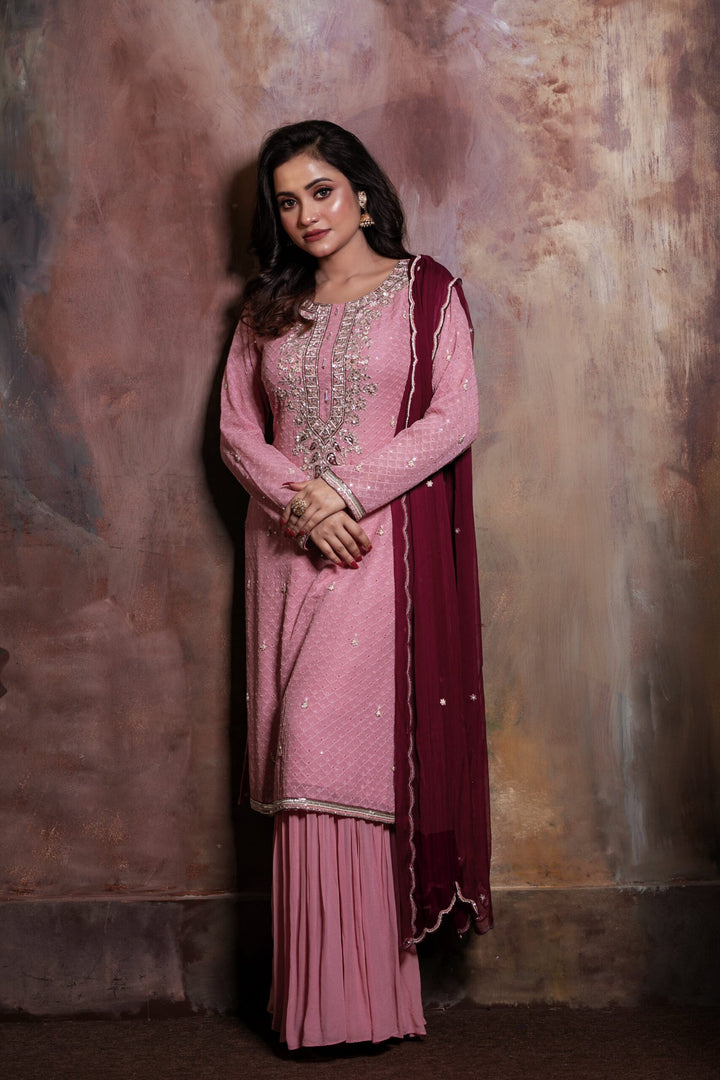 Elegant Pink Suit Set Ensemble