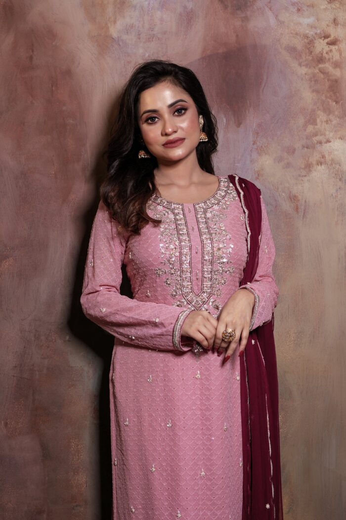 Chic Pink Suit for Women
