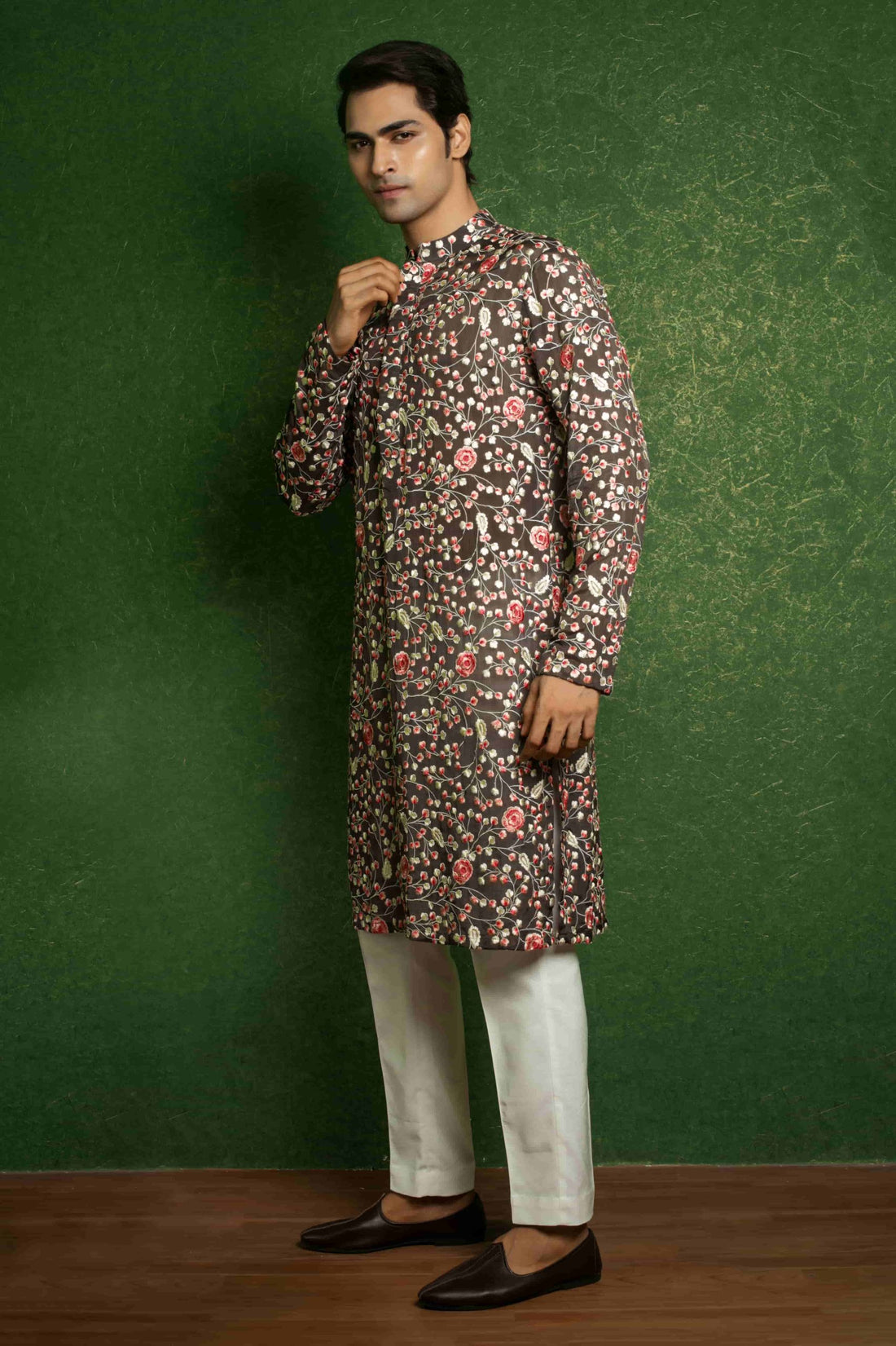 Floral Embroidered Kurta Set