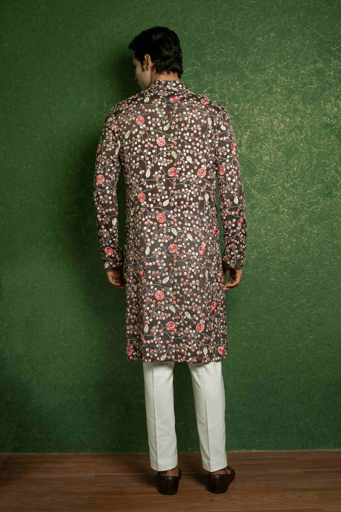 Floral Embroidered Kurta Set