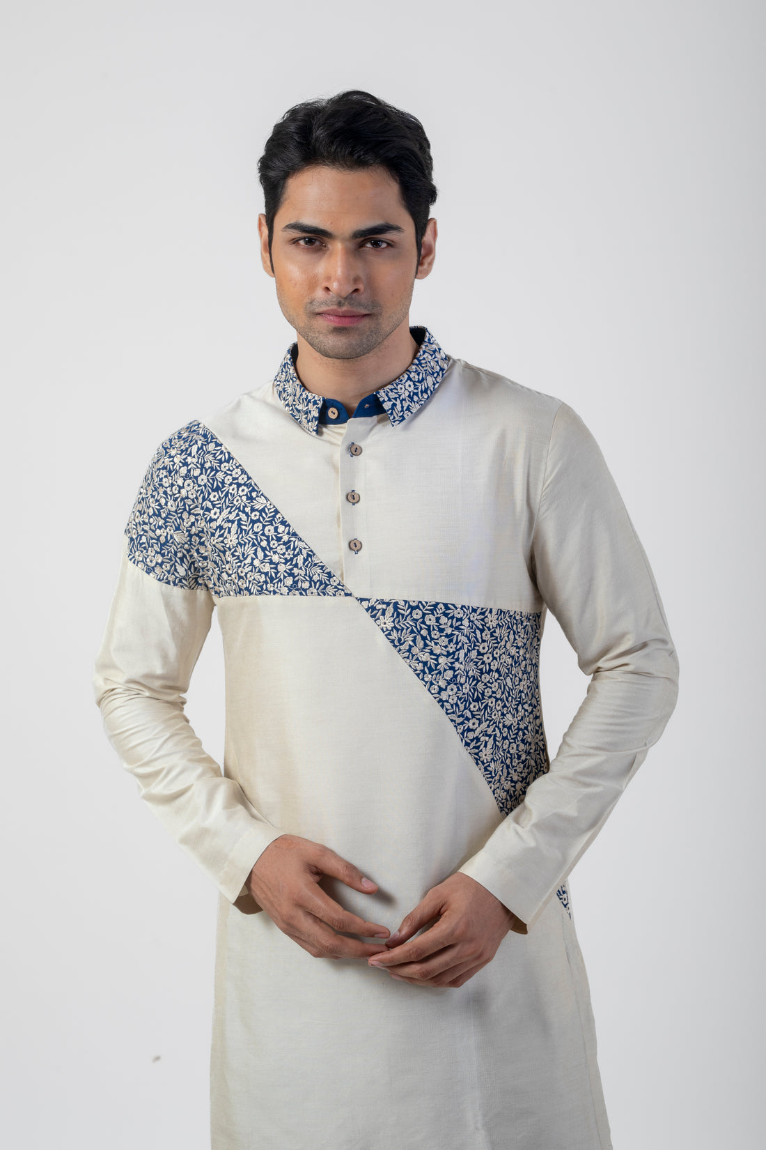 Shirt Collar Kurta with Embroidered Detail