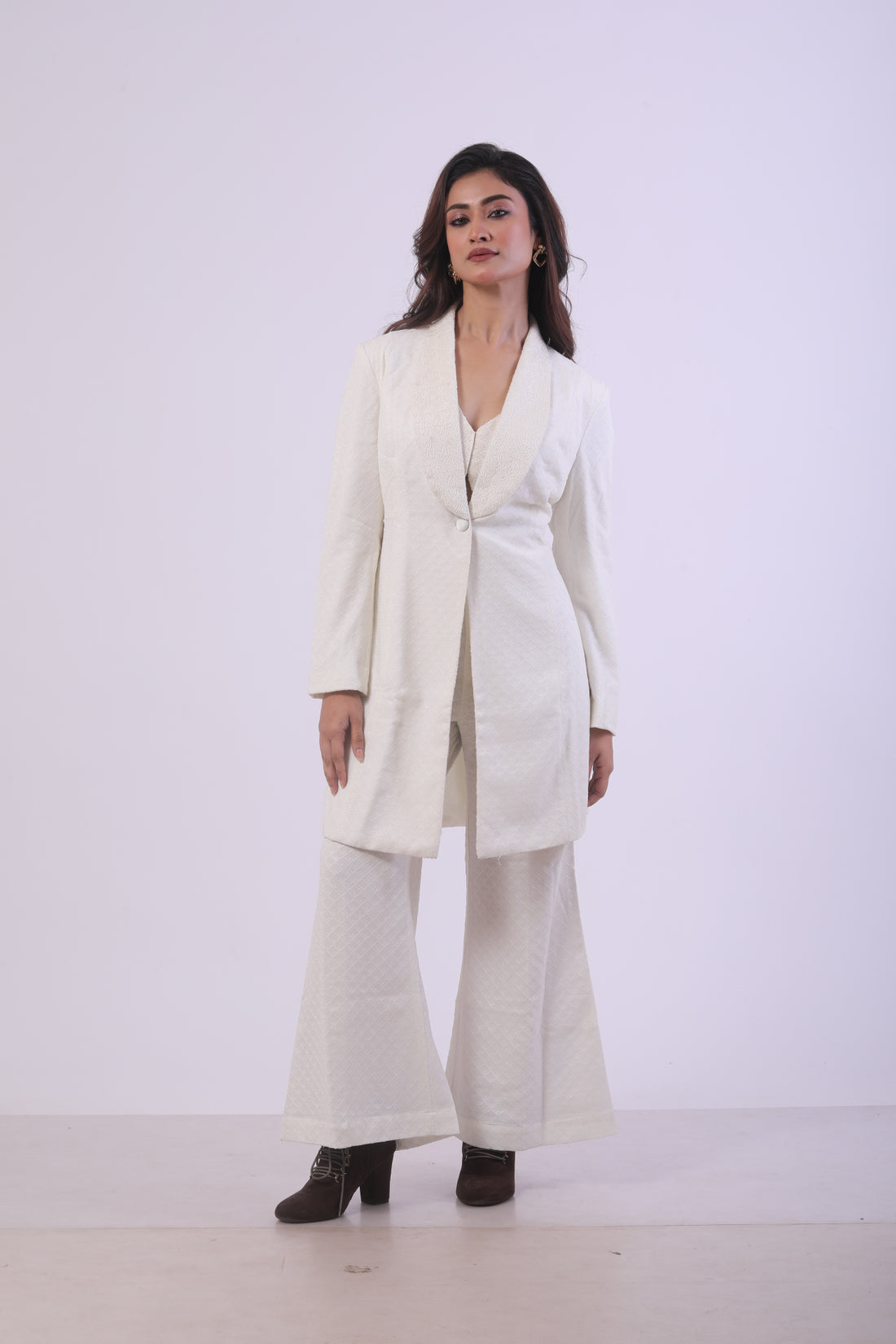 Elegant White Viscose Co-ord Set with Ari Work