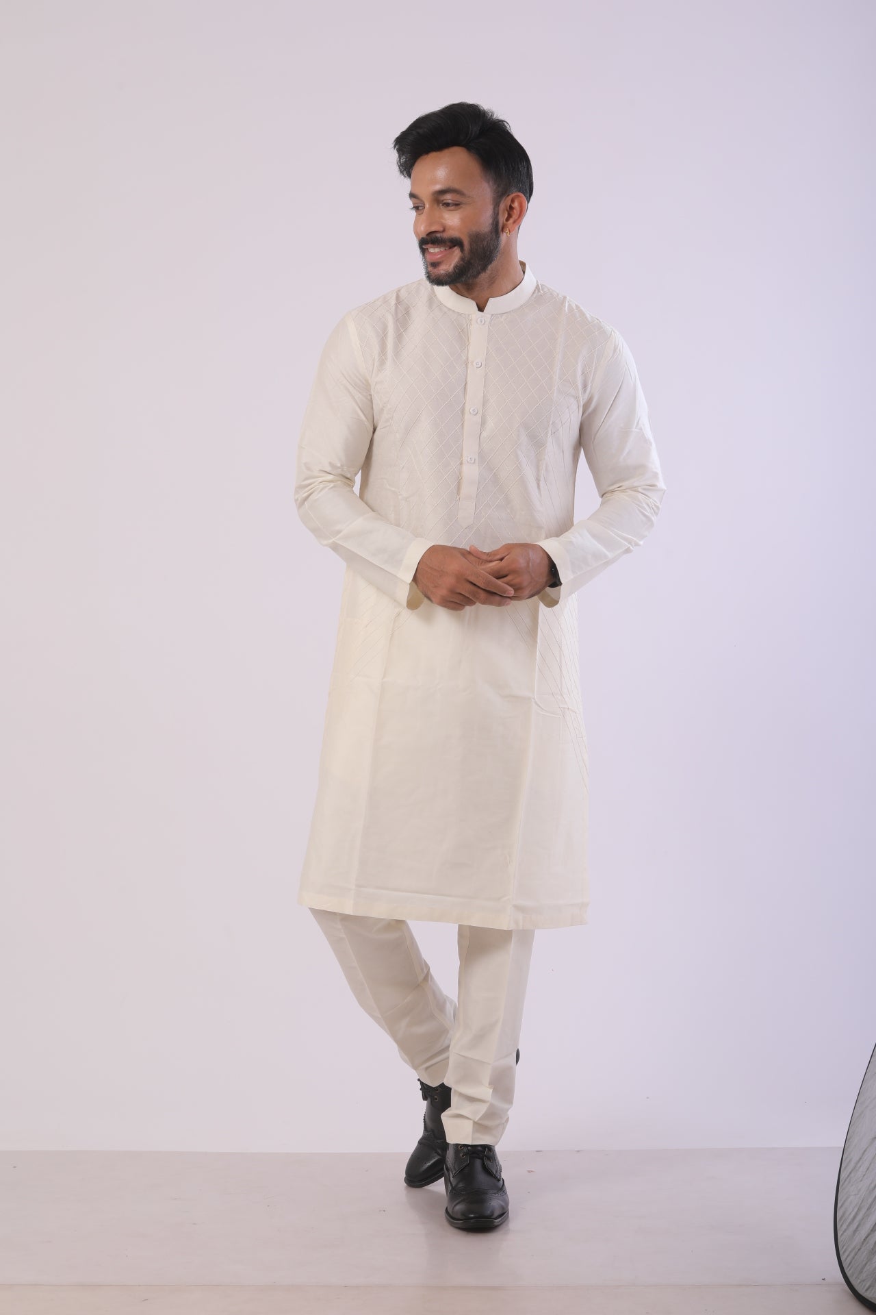 Off White Katan Kurta Set for Men With Anchoring Work