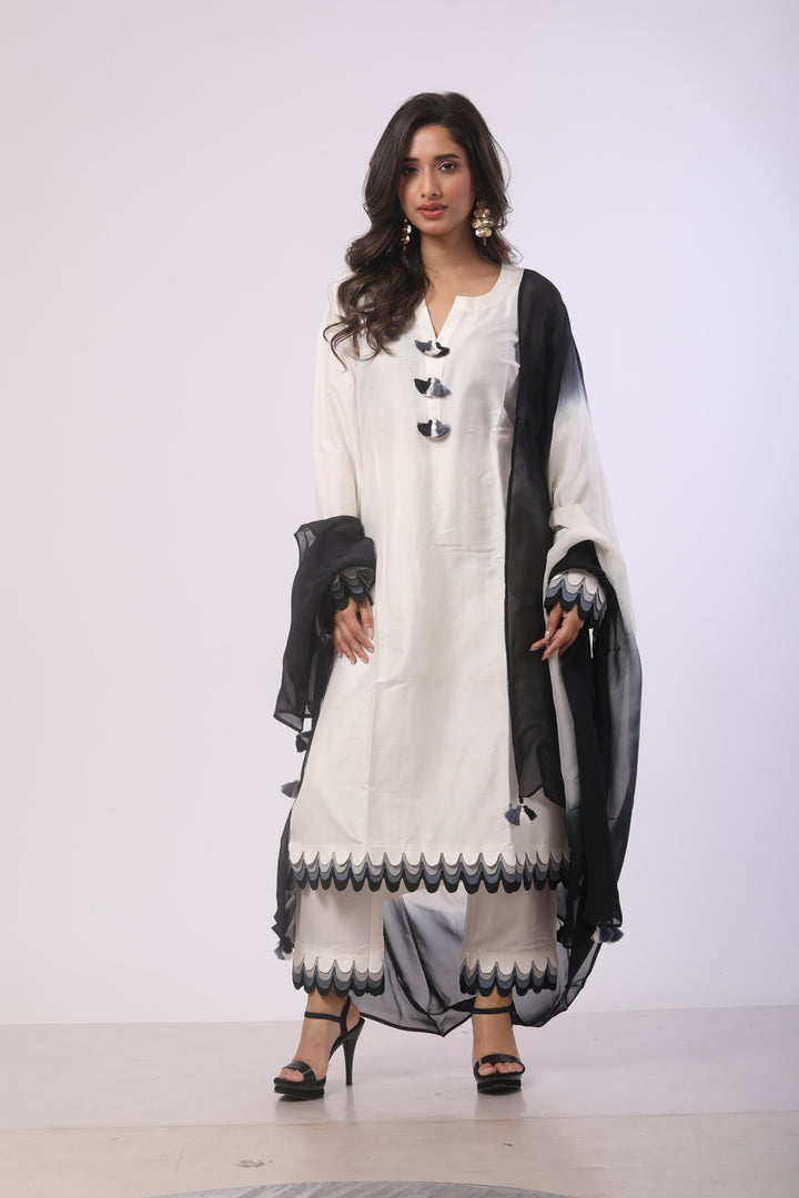 Off-White & Dark Grey Katan Silk Kurta Se
