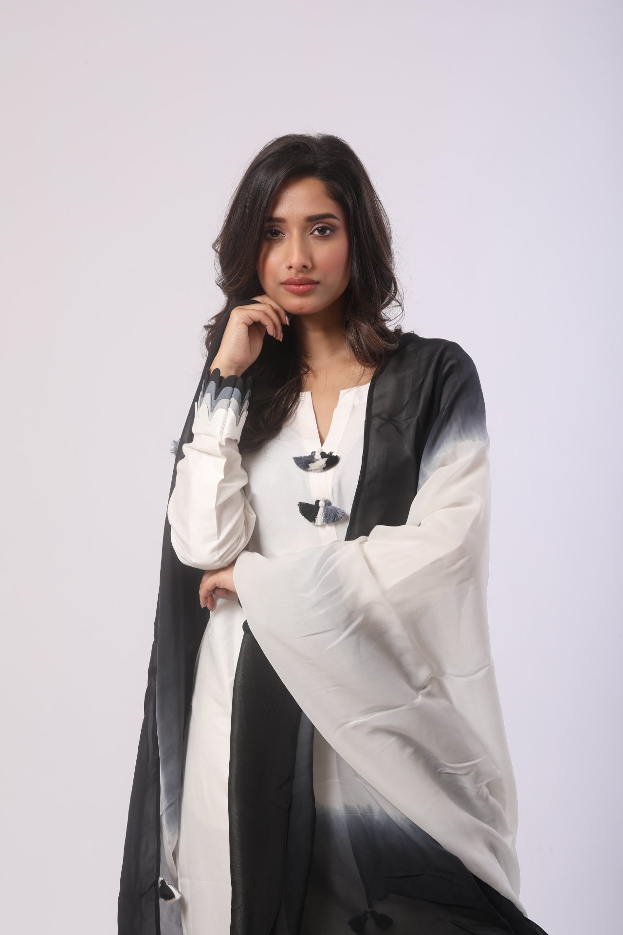 Off-White & Dark Grey Katan Silk Kurta Se