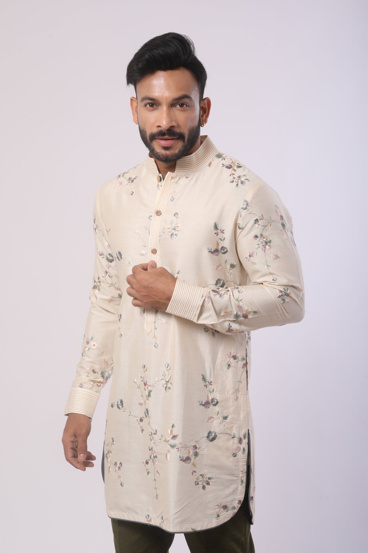 Off White embroidered kurta with Olive pant