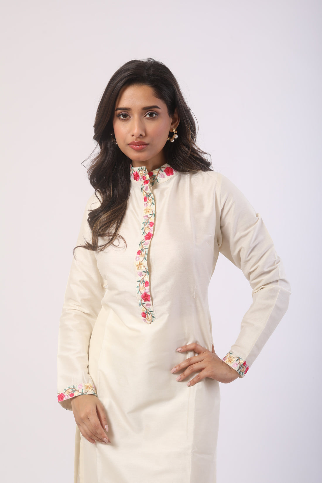 Off-White Katan Silk Embroidered Kurti Set with Pure Organza Dupatta