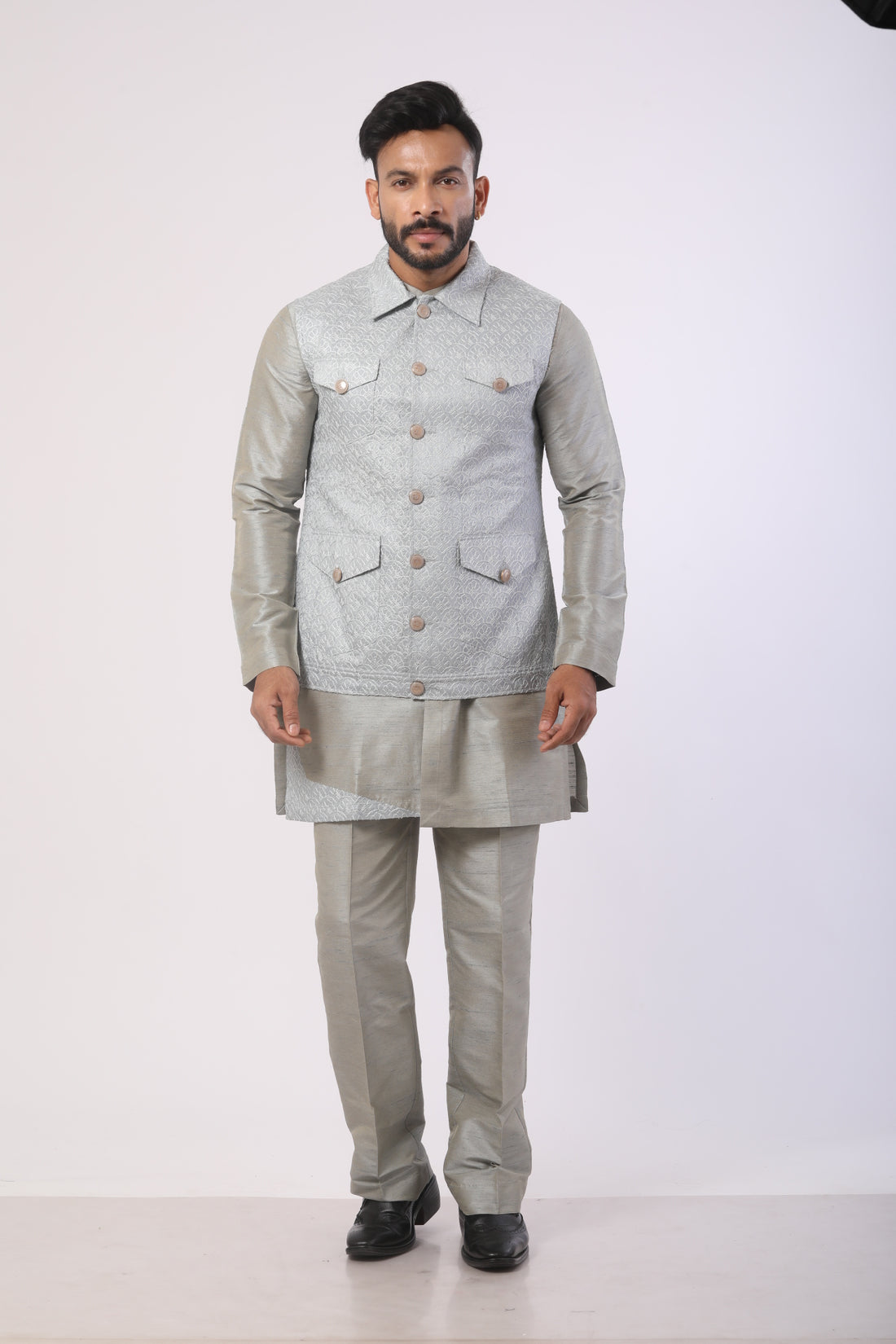 Grey Seltos Kurta Set with Embroidered Nehru Jacket