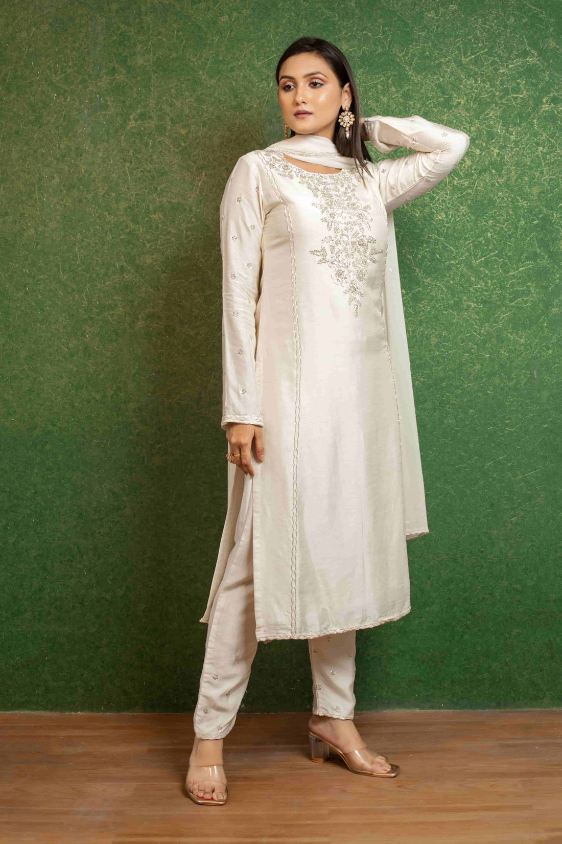 Bamber Silk Set in Elegant Ivory