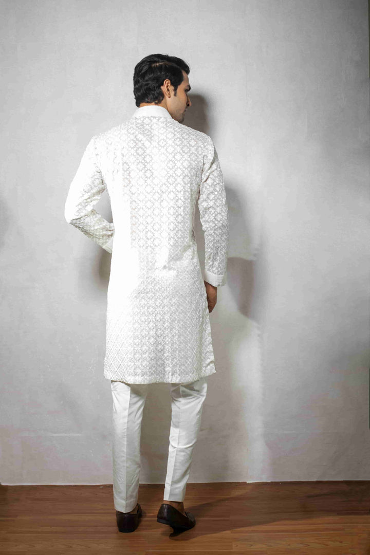 Stylish Kurta Set with Chikankari