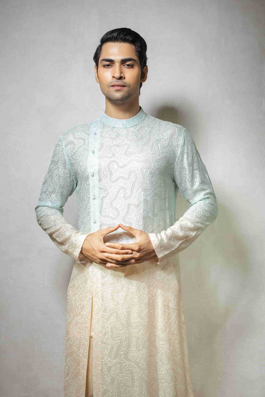 Stylish Dual-Tone Affifa Kurta