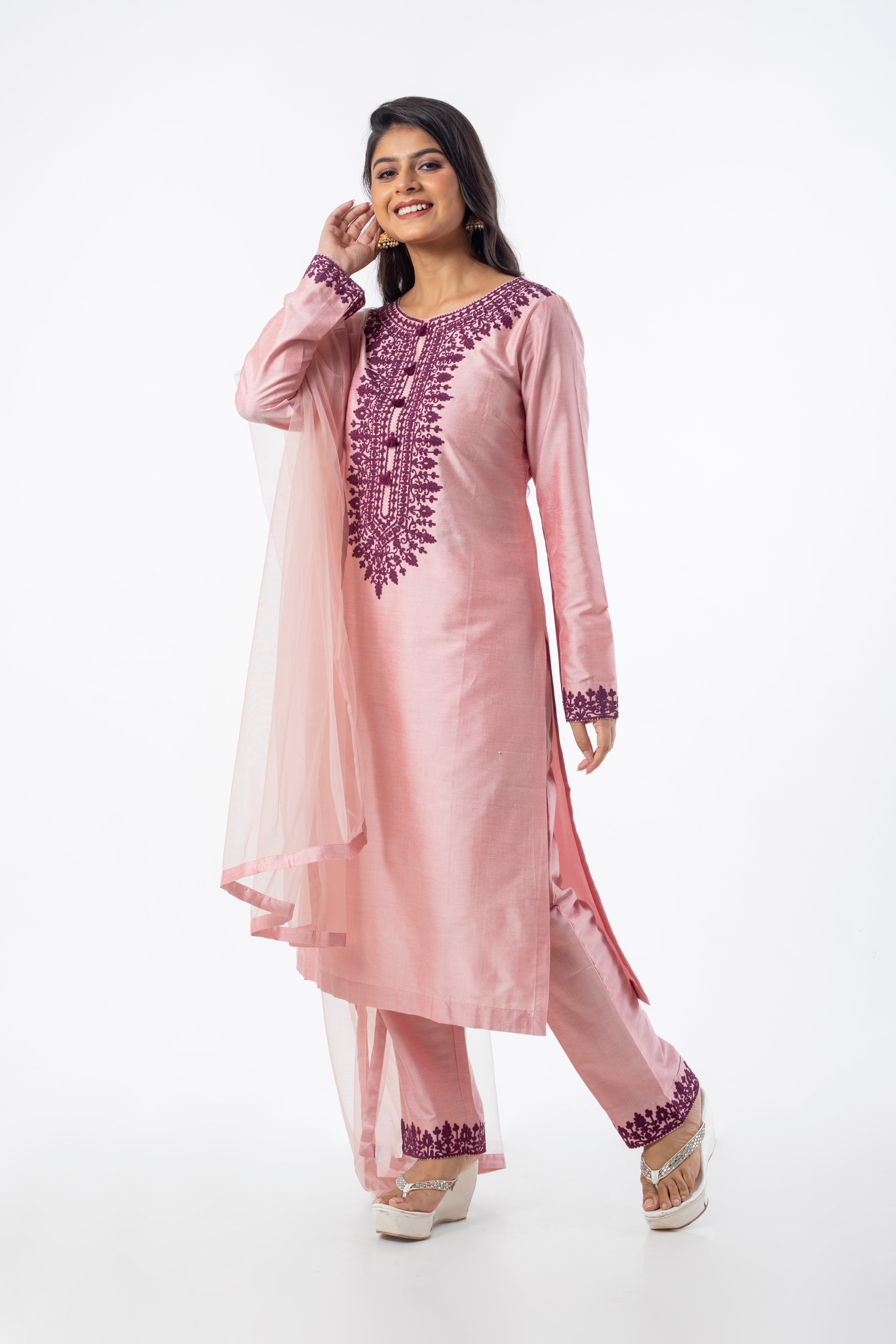 Dusty Pink Kurta Set for Women with Dori Embroidery Work