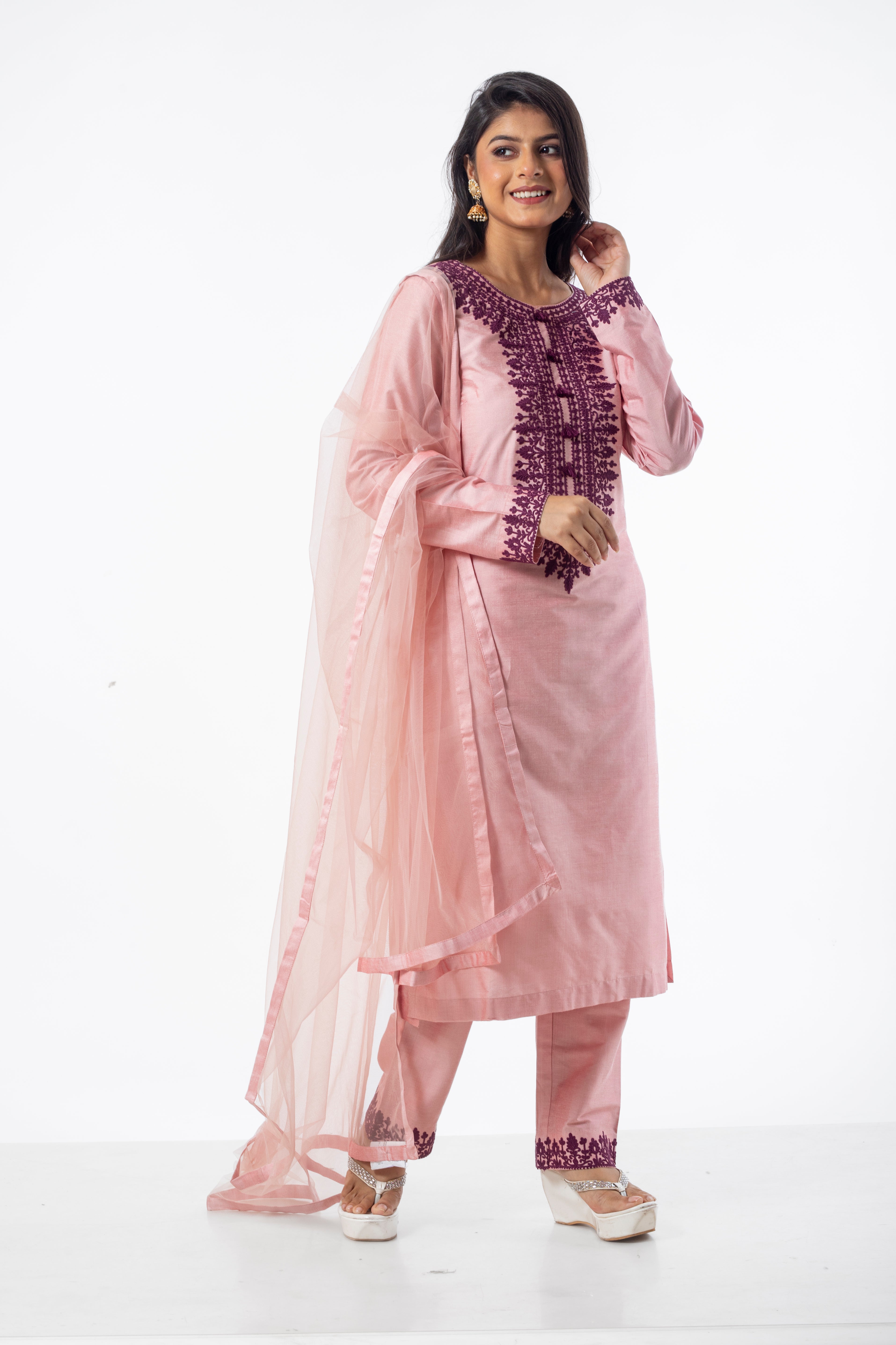 Dusty Pink Kurta Set for Women with Dori Embroidery Work