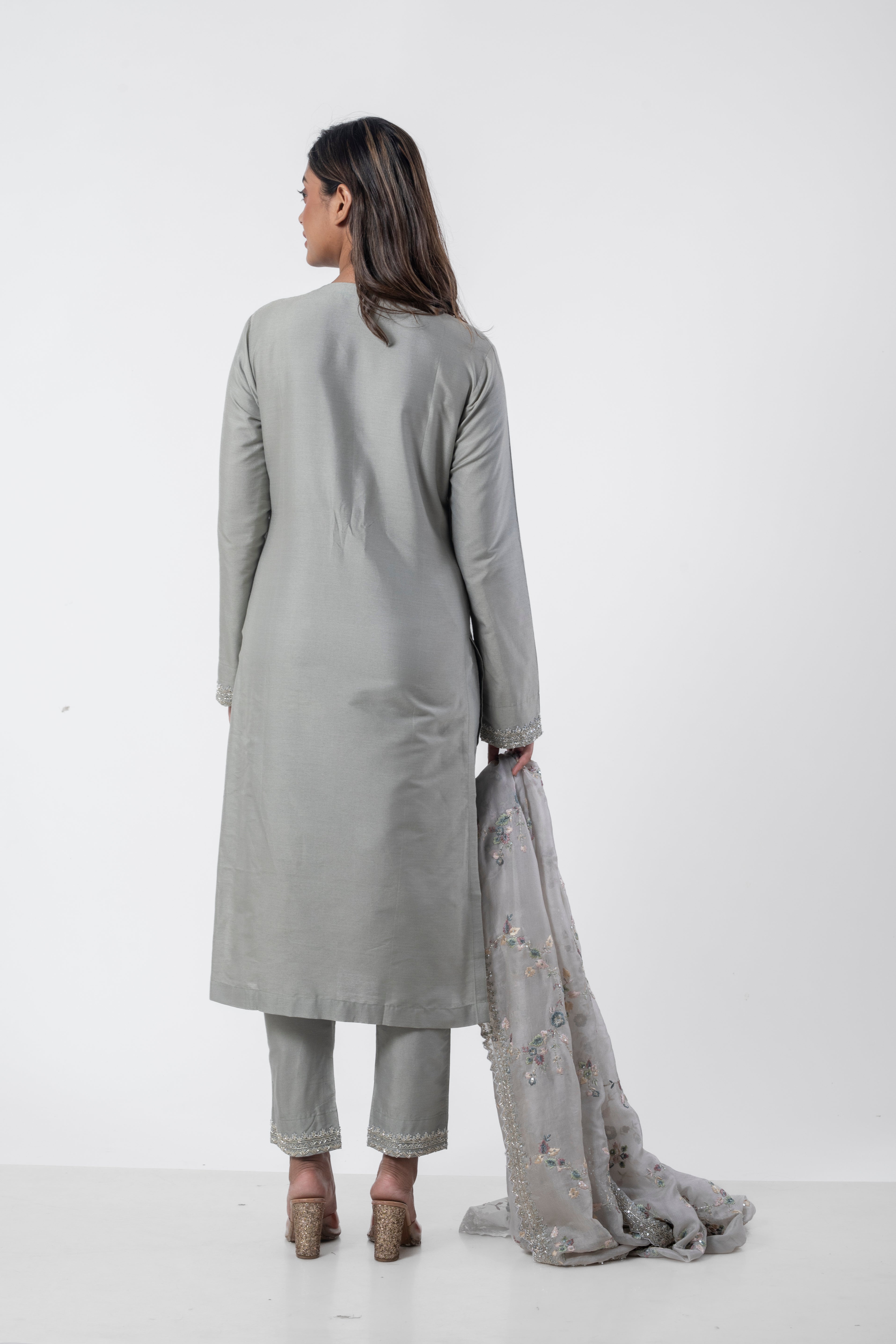 Grey Floral Embroidered Kurta Set with Heavy Dupatta