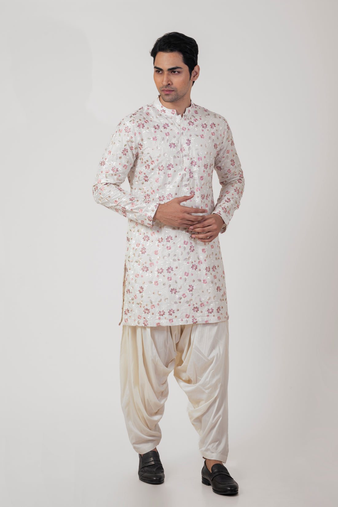 Off White Patiala Suit for Men with Resham Embroidery