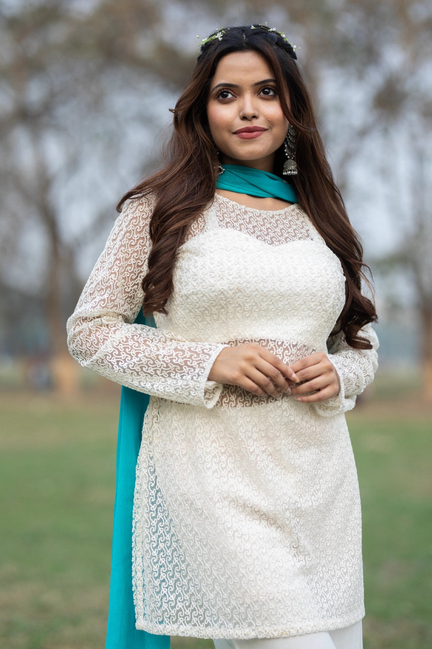 White Tie-Dye Aari Work Kurti Set with Net Jacket