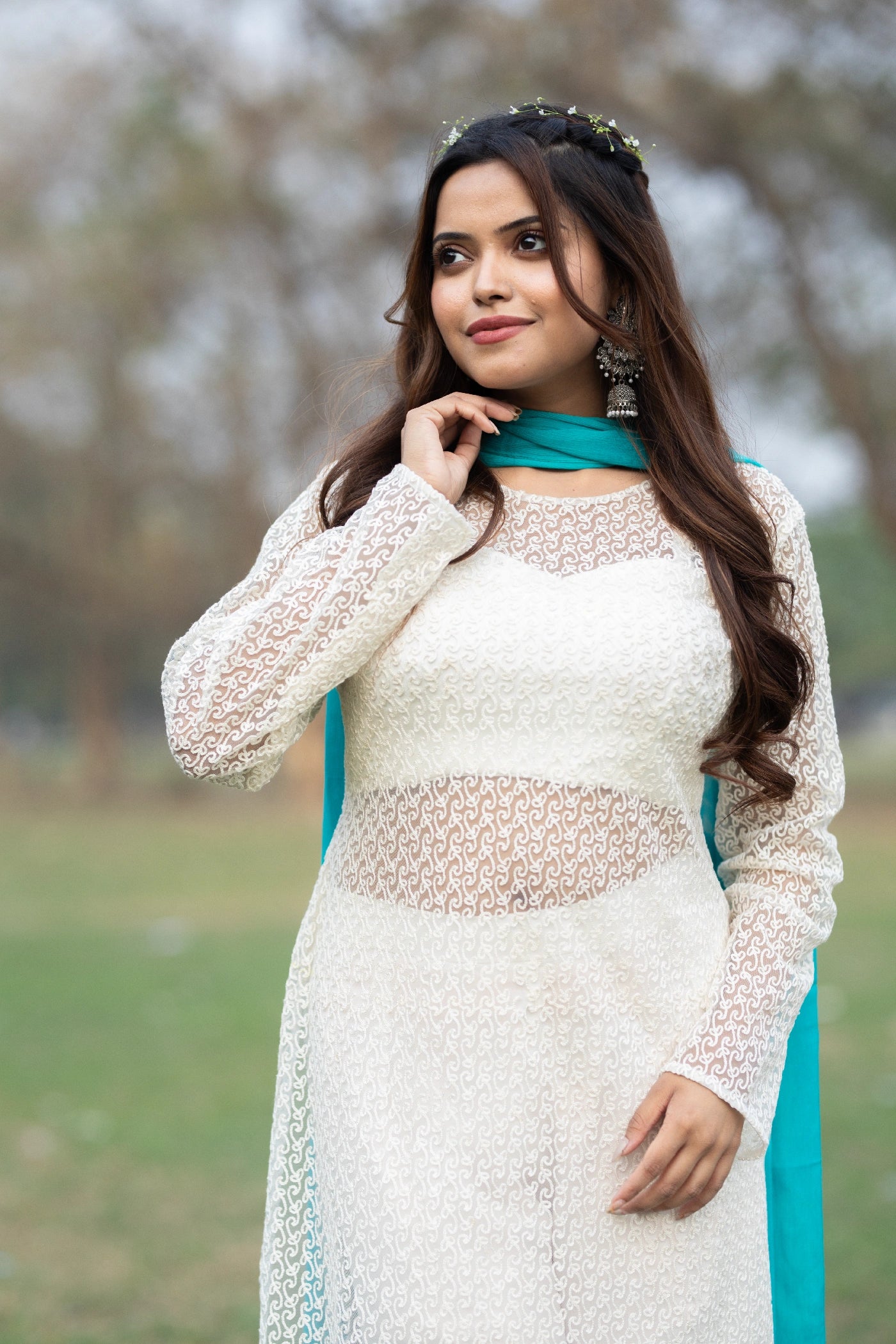 White Tie-Dye Aari Work Kurti Set with Net Jacket